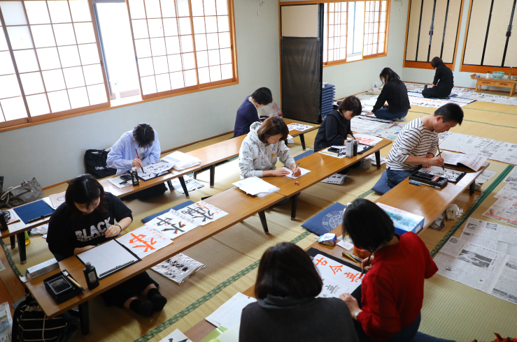 天神・博多での書道教室の写真